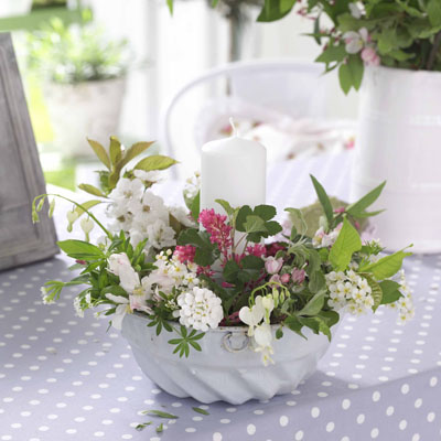 brocante-tulband-plantenbak-bloemen-roze-wit-kaars